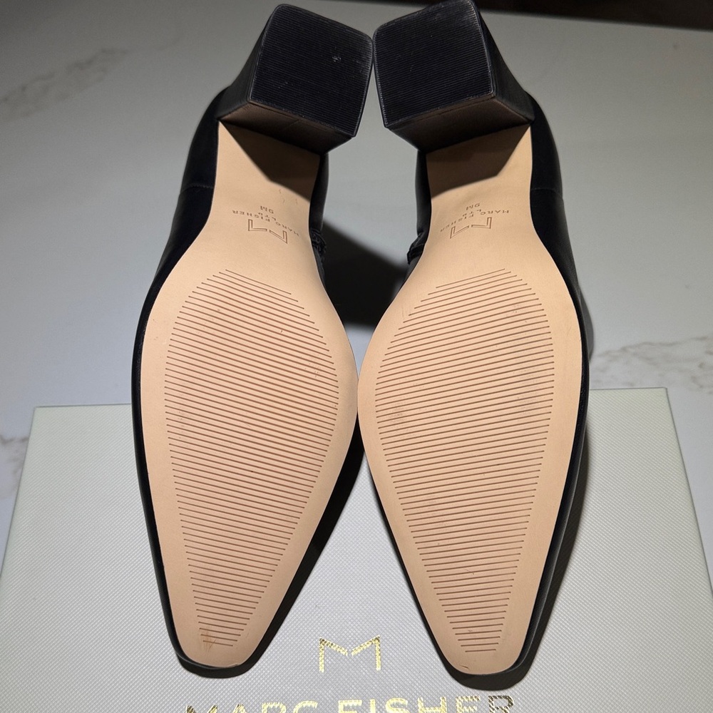 🥳NEW MARC FISHER Mlyanara 3 1/2” Heel Leather Ankle Boots, Black - Picture 10 of 16